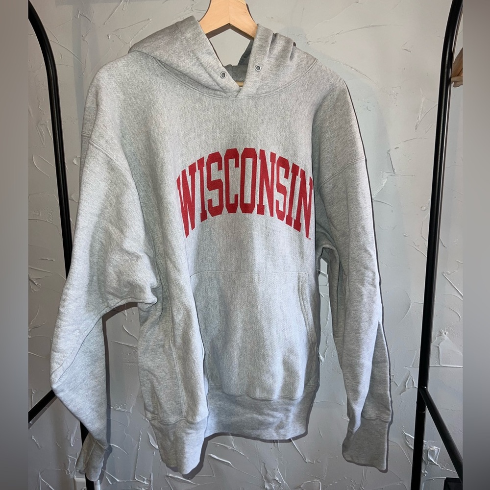Vintage Wisconsin Reverse Weave Champion Sweatshirt
